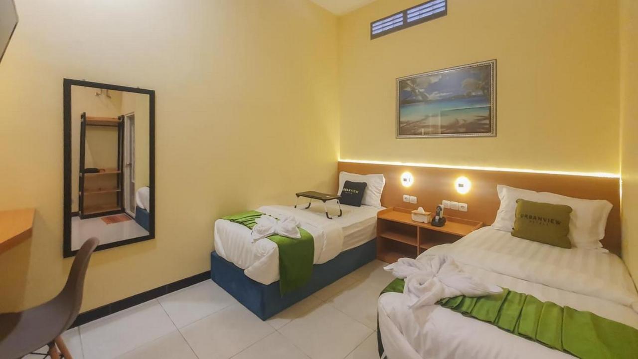 Urbanview Hotel Sakura Kampung Inggris Pare By Reddoorz 외부 사진