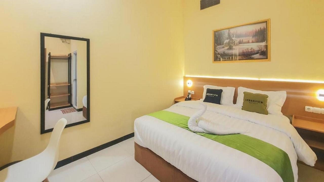 Urbanview Hotel Sakura Kampung Inggris Pare By Reddoorz 외부 사진