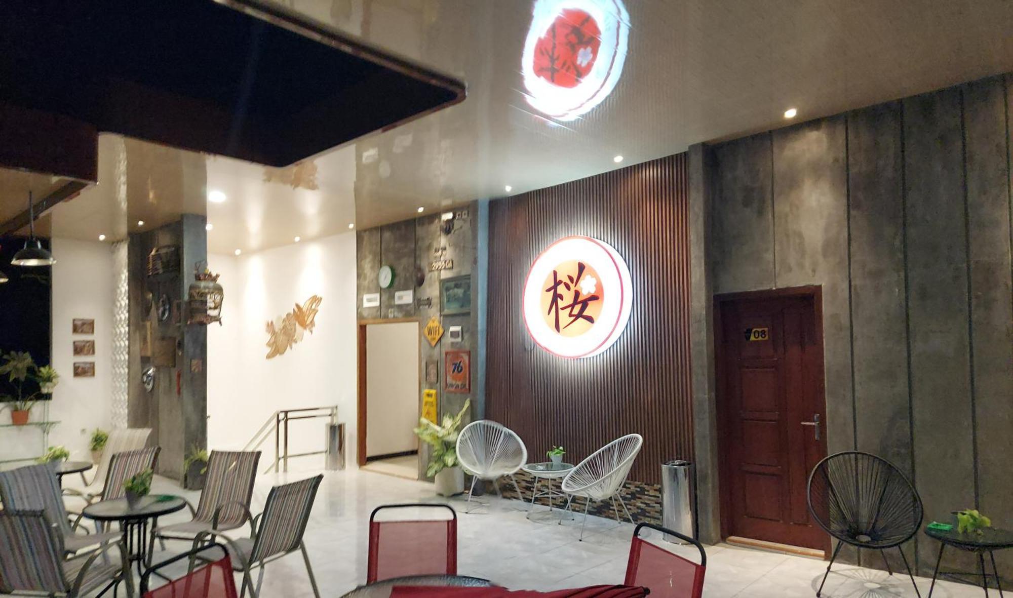 Urbanview Hotel Sakura Kampung Inggris Pare By Reddoorz 외부 사진